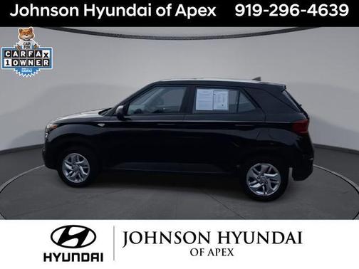 2022 Hyundai VENUE SE