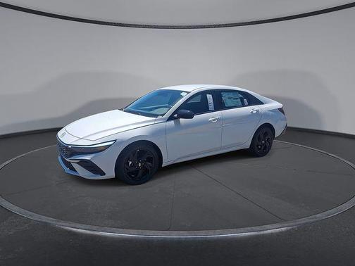 Serenity White Pearl 2026 Hyundai ELANTRA SEL Sport