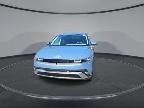 2026 Hyundai IONIQ 5 SE