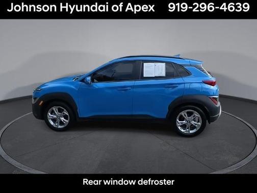 2022 Hyundai KONA SEL