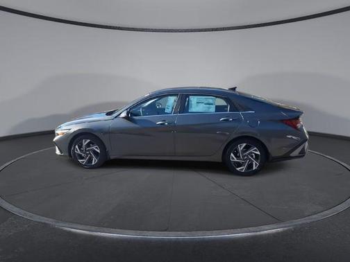 2026 Hyundai ELANTRA HEV Limited