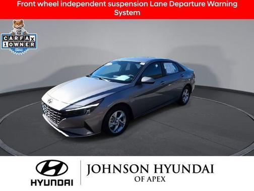 2023 Hyundai ELANTRA SE