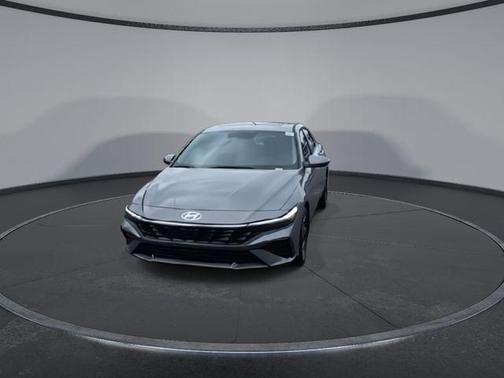 2025 Hyundai ELANTRA HEV Limited