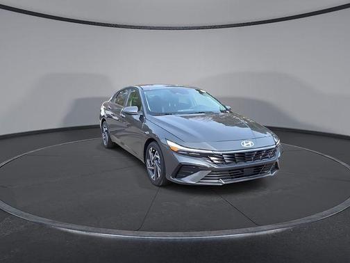Amazon Gray 2026 Hyundai ELANTRA Limited