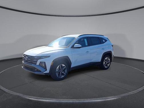 White Pearl 2026 Hyundai TUCSON SEL