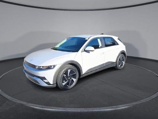 2026 Hyundai IONIQ 5 SE Standard Range