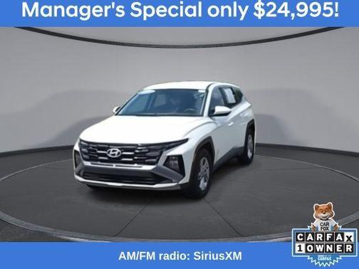 2025 Hyundai TUCSON SE