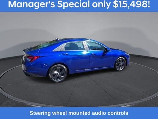 2022 Hyundai ELANTRA SEL
