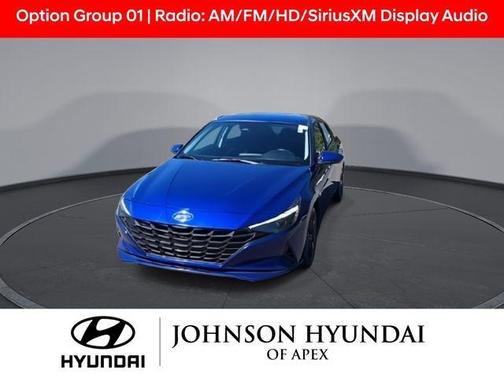 2022 Hyundai ELANTRA SEL