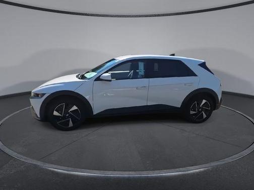 2026 Hyundai IONIQ 5 SE Standard Range