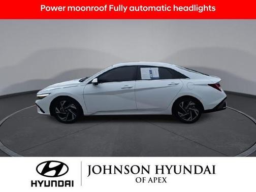 2024 Hyundai ELANTRA Limited