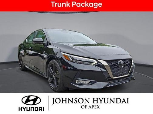 Black 2022 Nissan Sentra SR