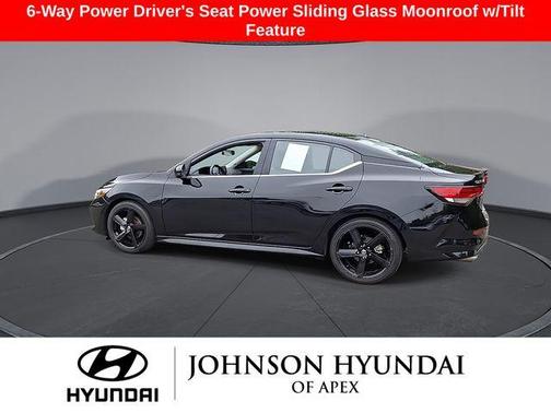 Black 2022 Nissan Sentra SR
