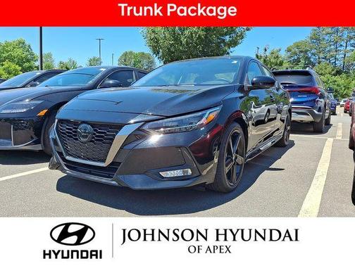 Black 2022 Nissan Sentra SR