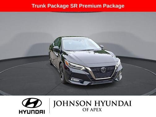 Black 2022 Nissan Sentra SR