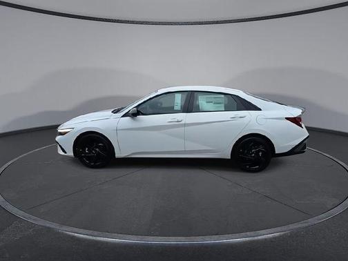 Serenity White Pearl 2026 Hyundai ELANTRA SEL Sport