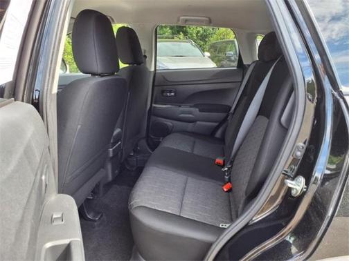2022 Mitsubishi Outlander Sport 2.0 LE