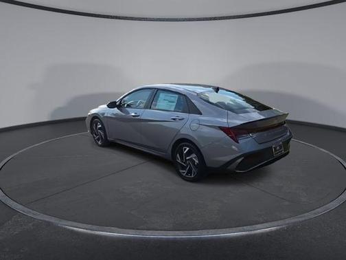 2025 Hyundai ELANTRA HEV SEL Sport