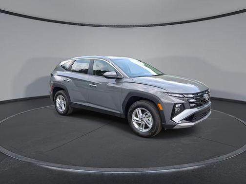 Hampton Gray 2026 Hyundai TUCSON SE