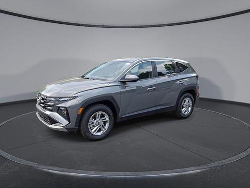 Hampton Gray 2026 Hyundai TUCSON SE