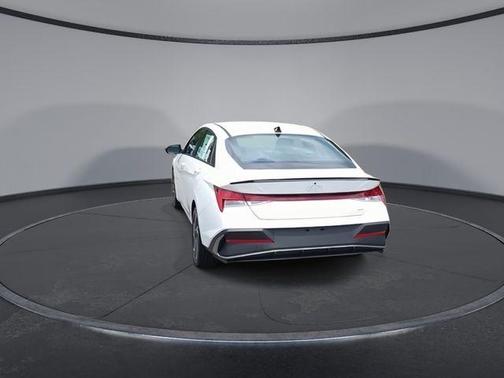 2025 Hyundai ELANTRA HEV SEL Sport