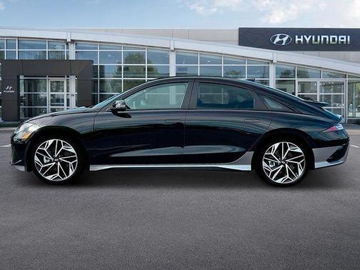 Onyx Black 2024 Hyundai IONIQ 6 SEL