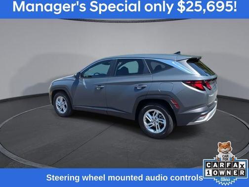 2025 Hyundai TUCSON SE