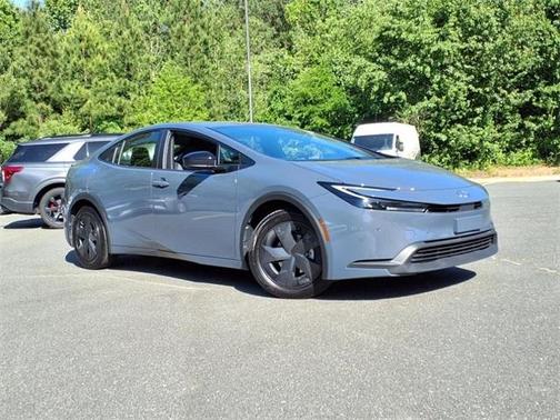 2023 Toyota Prius LE