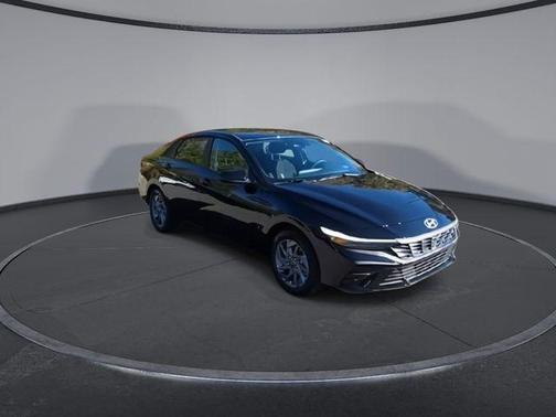 2026 Hyundai ELANTRA HEV Blue