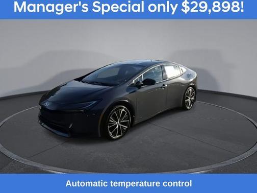2023 Toyota Prius XLE