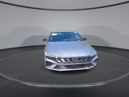 2026 Hyundai ELANTRA SEL