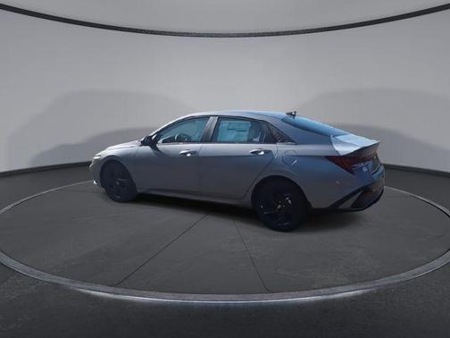 2026 Hyundai ELANTRA SEL