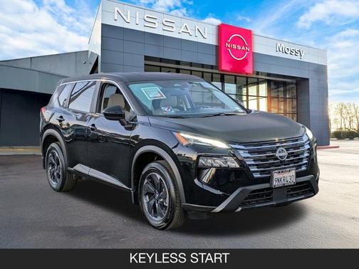 2025 Nissan Rogue SV