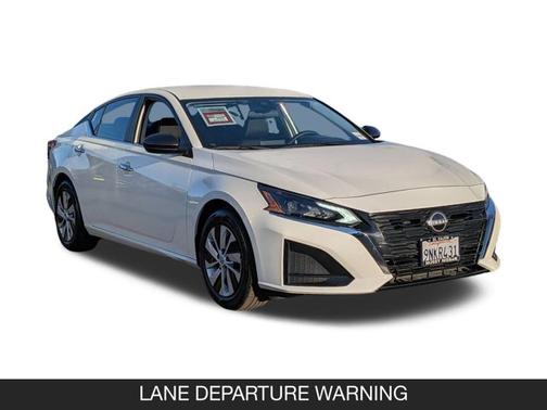 2025 Nissan Altima S