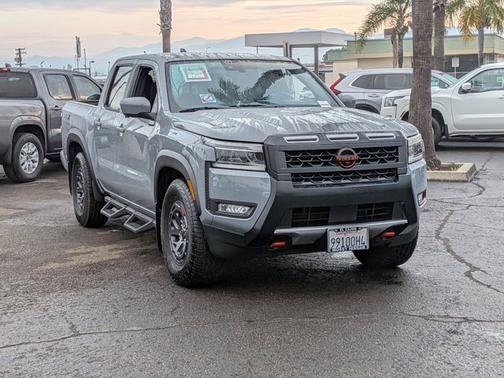 2025 Nissan Frontier PRO-X