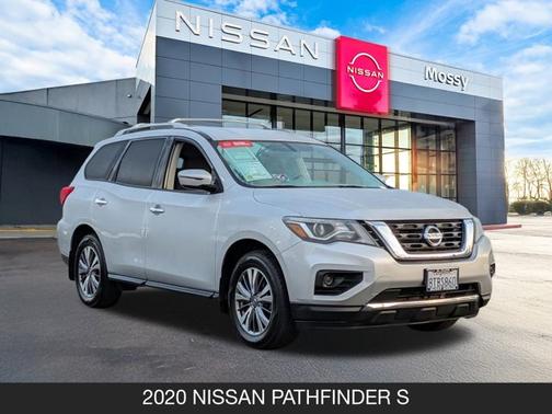 2020 Nissan Pathfinder S
