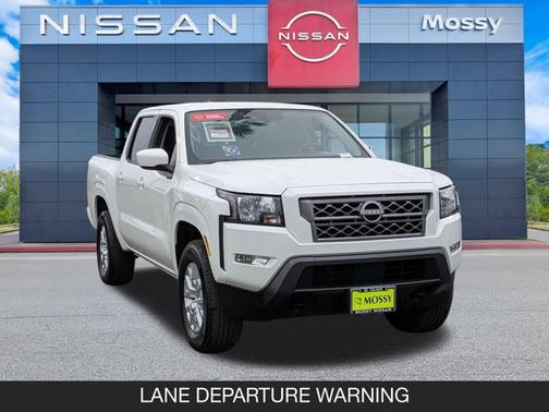 2024 Nissan Frontier SV