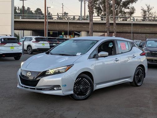 2024 Nissan Leaf SV PLUS