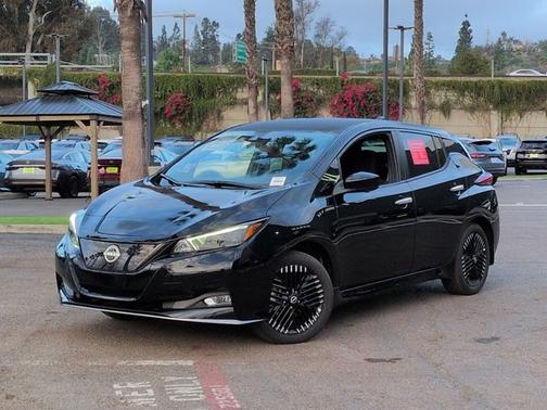 2025 Nissan Leaf SV PLUS