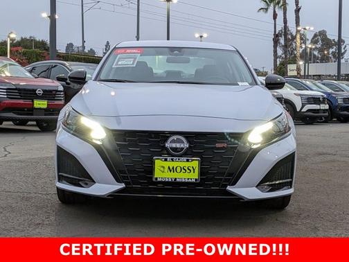 2025 Nissan Altima SR