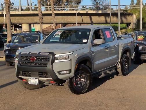 2025 Nissan Frontier PRO-4X