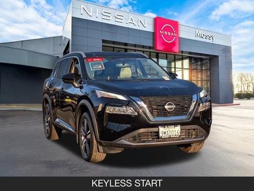 2023 Nissan Rogue SL