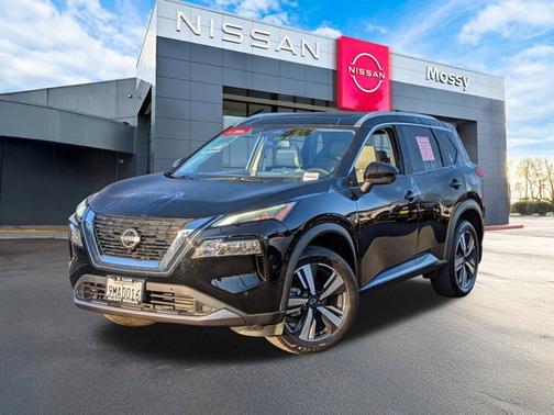 2023 Nissan Rogue SL