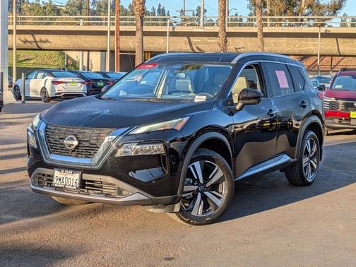 2023 Nissan Rogue SL