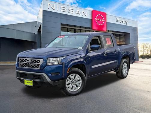 2022 Nissan Frontier SV