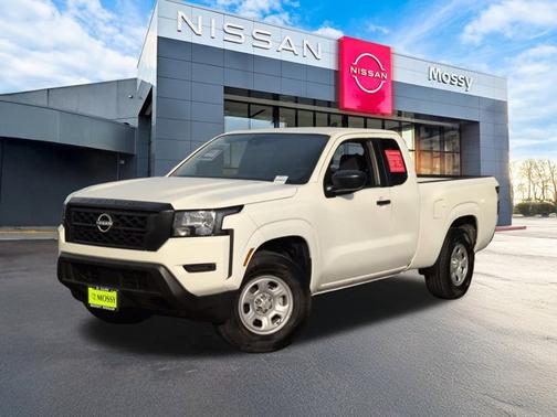 2024 Nissan Frontier S