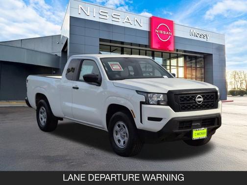 2024 Nissan Frontier S
