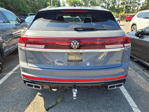 2024 Volkswagen Atlas Cross Sport 2.0T SEL R-Line