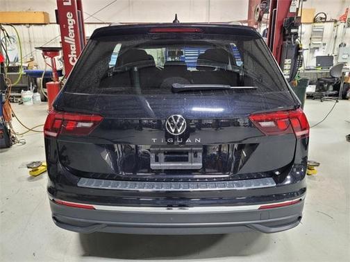 2022 Volkswagen Tiguan 2.0T S