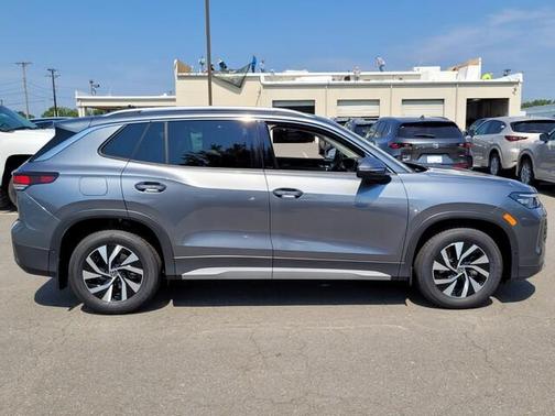 2025 Volkswagen Tiguan 2.0T S